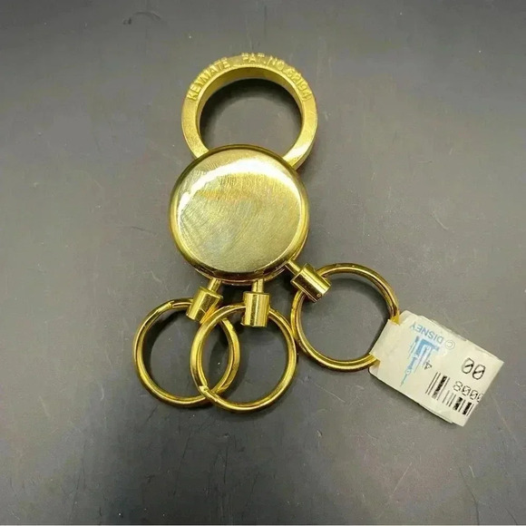 VGT DISNEY Parks Disney World Spinner Keychain Goofy Micky Mouse Lot of 3 - Picture 9 of 10